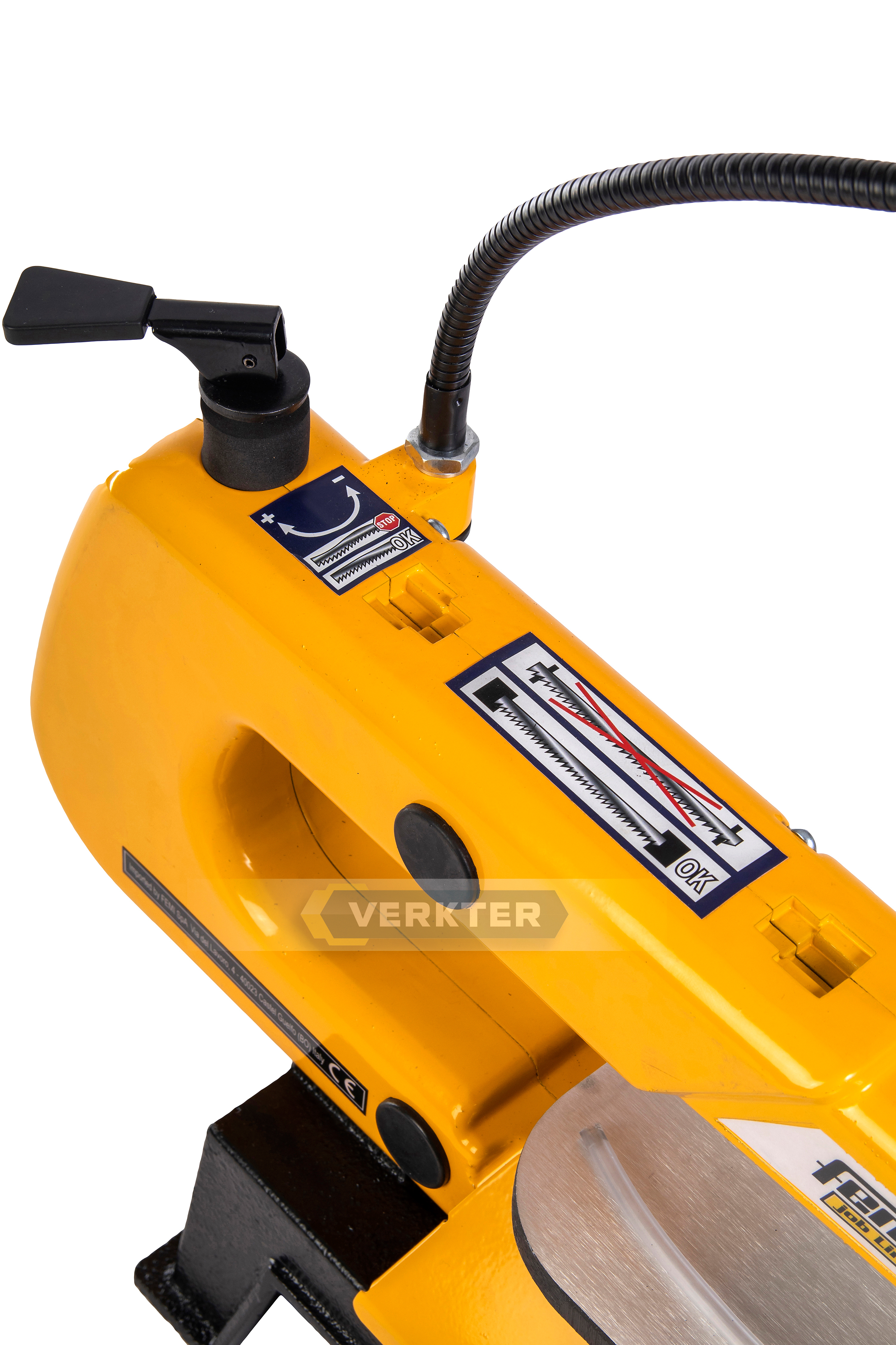 1258086