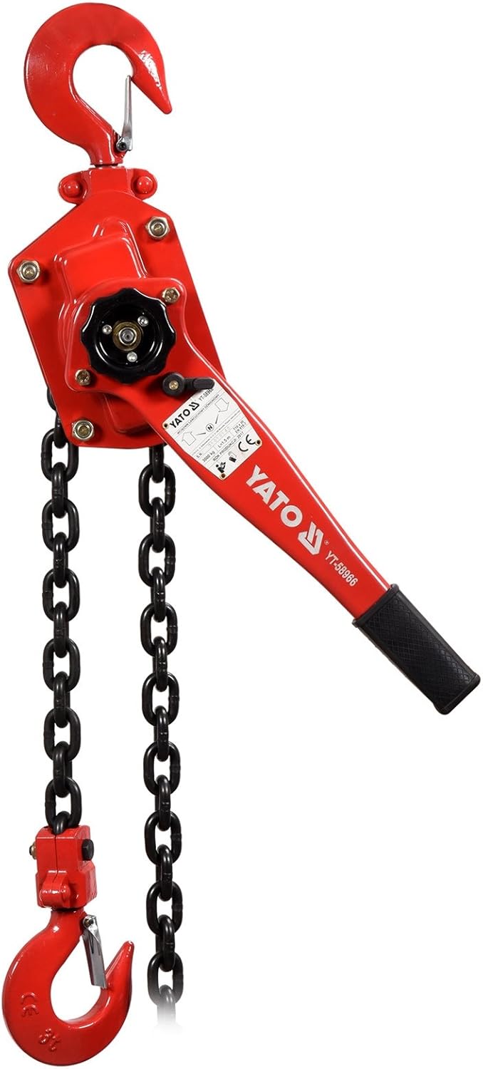1613318