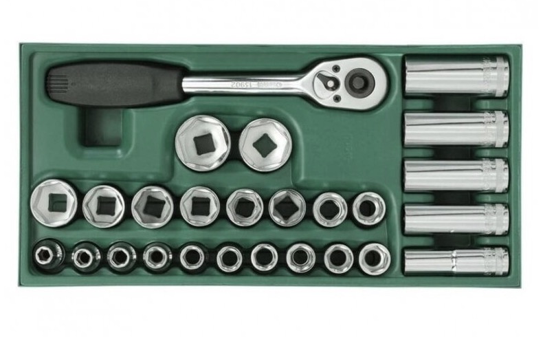 1650473