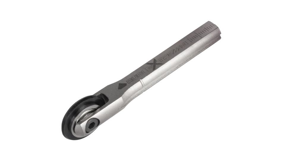 Plaadilõikur Rubi EXTREME 1907; 22 mm