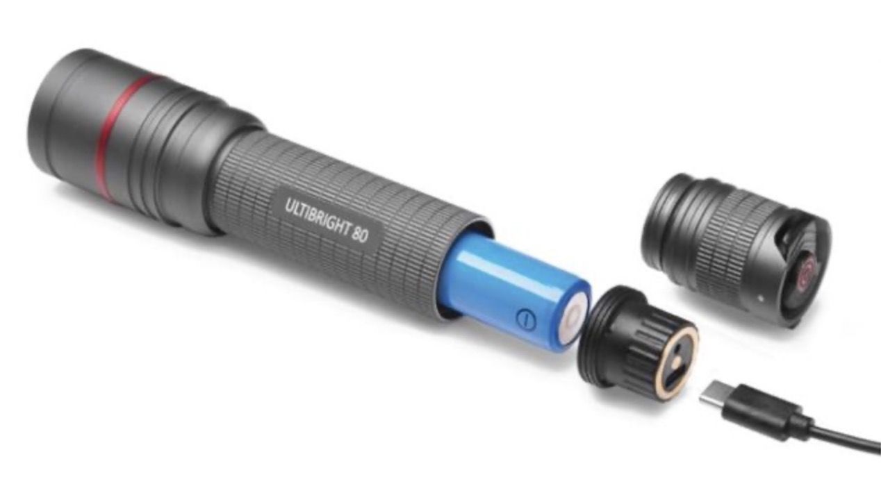 Taskulamp Emos P3180; 3,7 V; 1x2,6 Ah aku