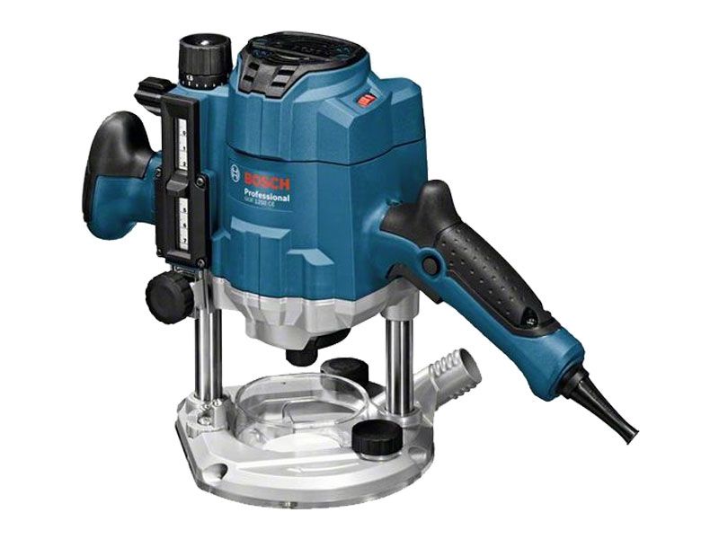 Ülafrees Bosch GOF 1250 CE; 1250 W